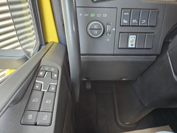 FM 420 6x2*4 / 28 tm KRAAN + HAAKARM